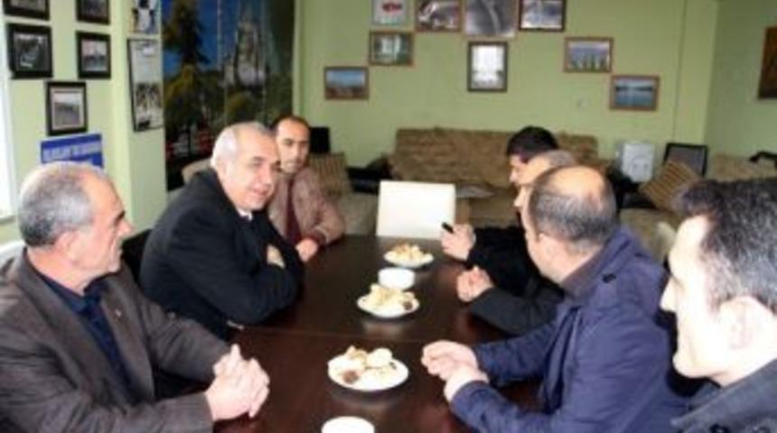 Başkan Sel, Se&ccedil;im &Ccedil;alışmalarını S&uuml;rd&uuml;r&uuml;yor