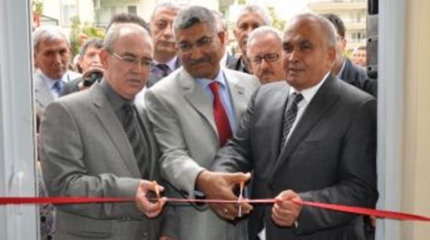 T&uuml;rkiye Kamu-sen Erdemli&rsquo;de Yeni Binasına Kavuştu