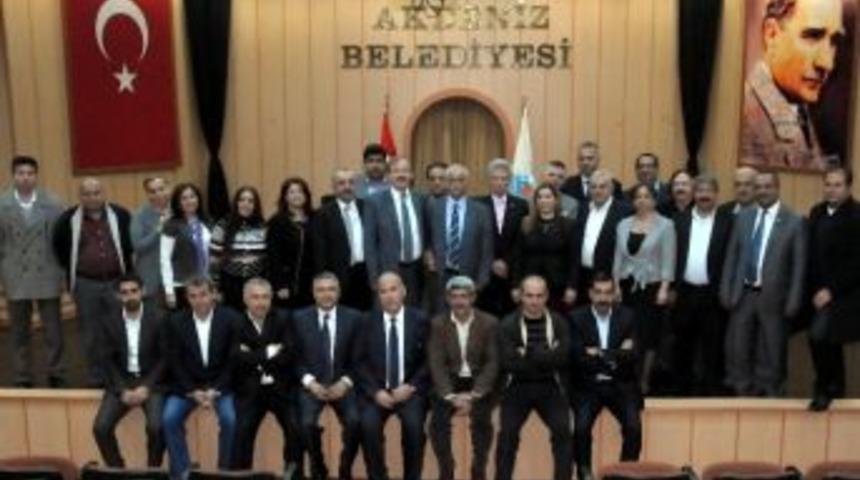Akdeniz Belediye Meclisi, Se&ccedil;im &Ouml;ncesi Son Toplantısını Yaptı