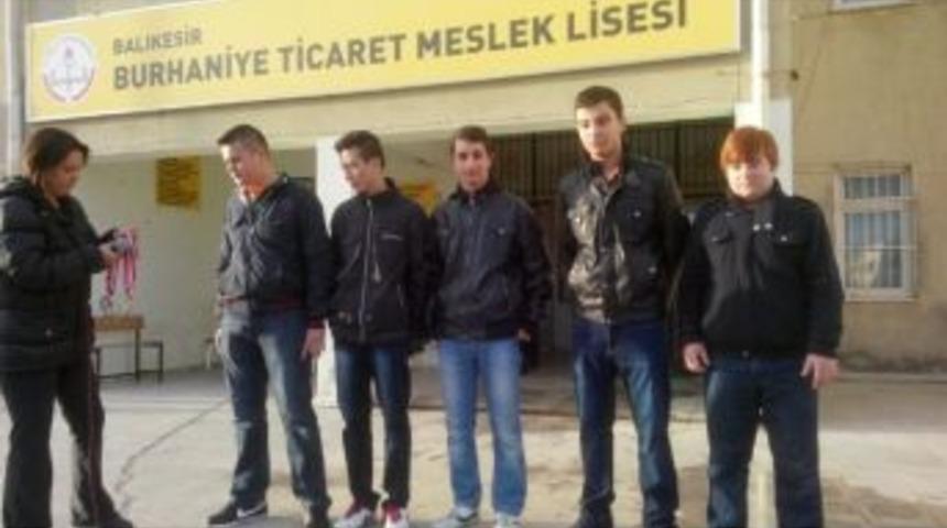 Burhaniye Ticaret Meslek&rsquo;te Futsal Heyecanı