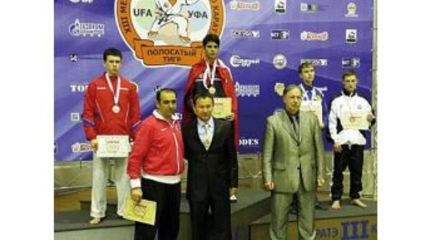 Gen&ccedil;lerden 9 Altın Madalya