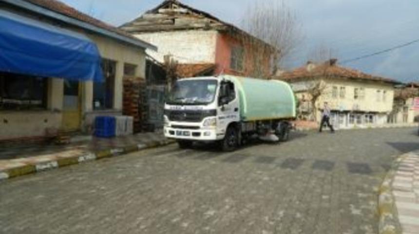Bakanlıktan Dodurga Belediyesi&lsquo;ne Yol S&uuml;p&uuml;rme Ve Temizlik Aracı