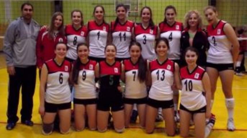 Şemiklerli Kızlar Ege Ve İzmir&rsquo;in Gururu Oldu