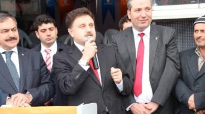 Ak Parti&rsquo;nin G&ouml;lpazarı Se&ccedil;im B&uuml;rosu A&ccedil;ılışı