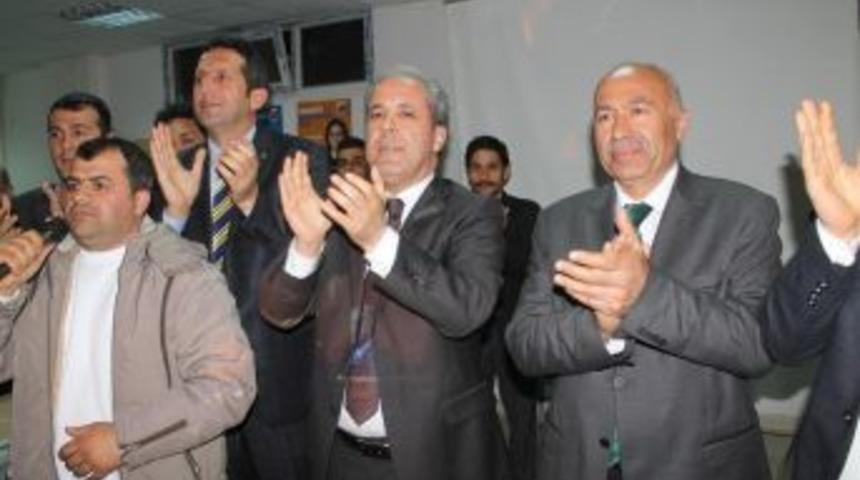 Yerel Se&ccedil;imlere Doğru