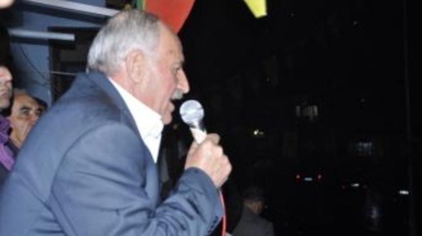 Bdp Y&ouml;neticilerine Coşkulu Karşılama