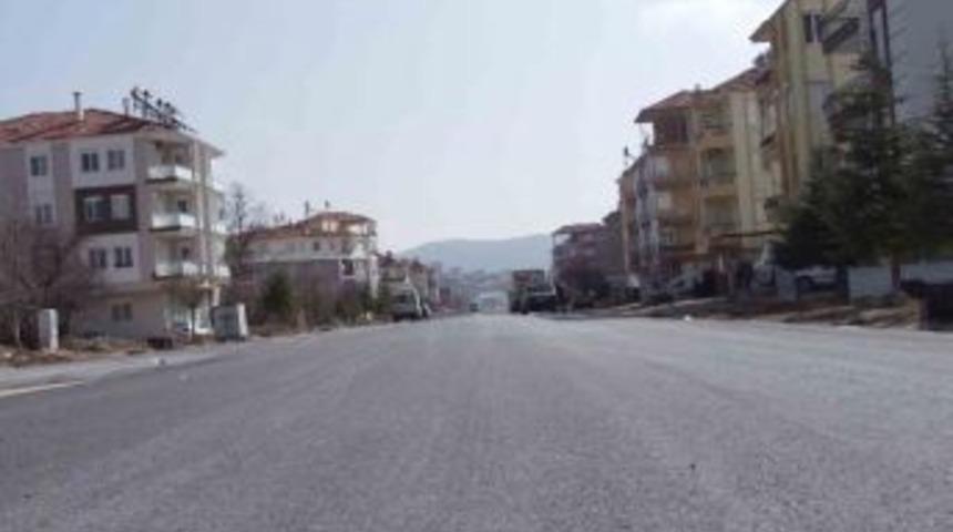 Korkuteli&rsquo;nde Asfalt &Ccedil;alışmaları Devam Ediyor