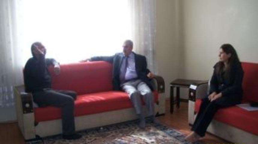Aile &Ouml;ğretmenliği Projesi Kapsamında Veliler Ziyaret Ediliyor