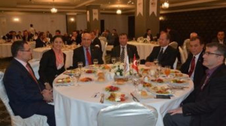 &Ccedil;orlu'da Meslek Komiteleri 1. Bileşik Toplantısı Ger&ccedil;ekleştirdi