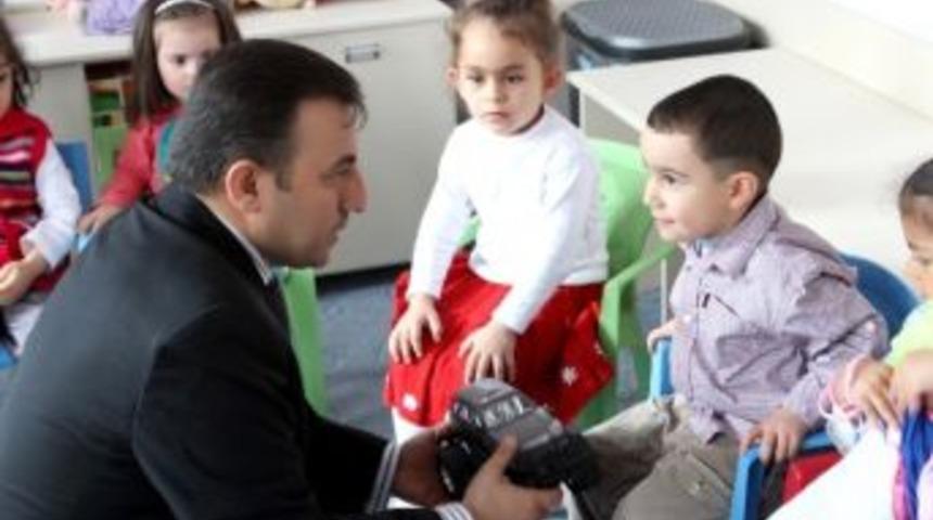 Kaymeklerde &Ccedil;ocuk Oyun B&ouml;l&uuml;m&uuml; De Var