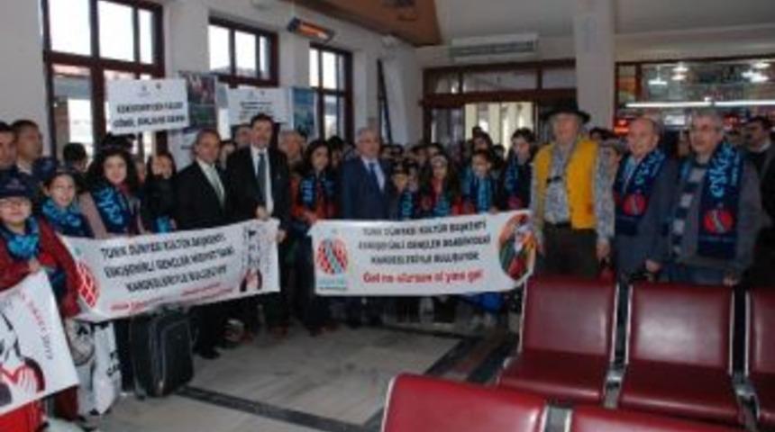 "eskişehir 2013 T&uuml;rk D&uuml;nyası K&uuml;lt&uuml;r Başkenti" K&uuml;lt&uuml;r Gezileri S&uuml;r&uuml;yor