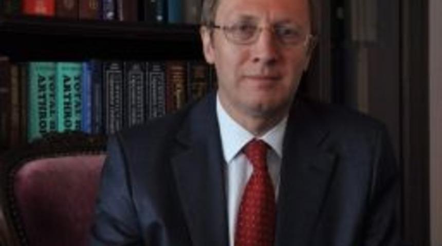 Yeni Doğan Bebekleri Kundak Yapmayın