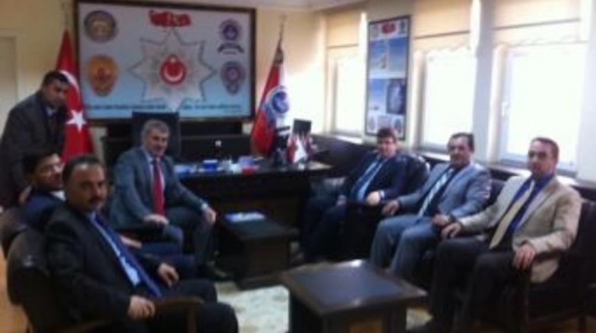 Bayburt Ak Parti Heyetinden Yeni M&uuml;d&uuml;r &Ccedil;i&ccedil;ek&rsquo;e Ziyaret