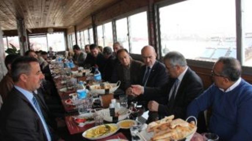 Barakazi Askf İle Bir Araya Geldi