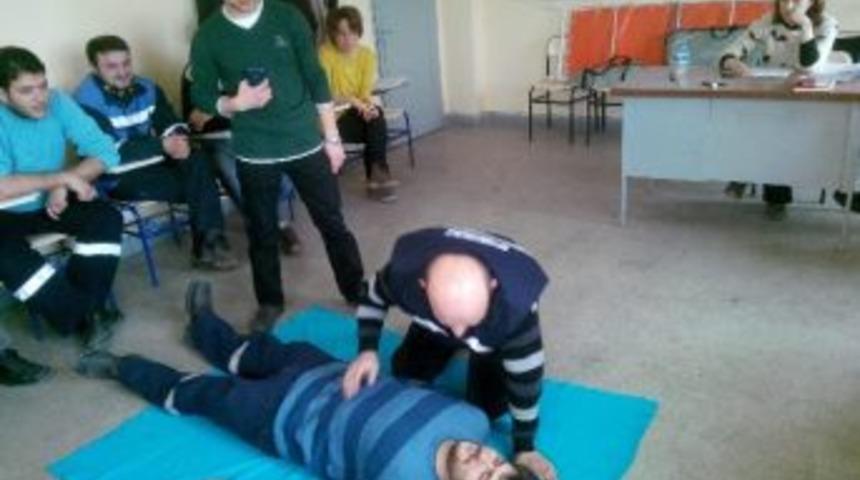 K&uuml;re&rsquo;de İlk Yardım Eğitimi D&uuml;zenlendi