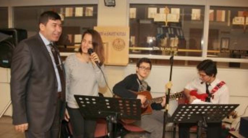 &ldquo;01 Sanat G&uuml;nleri&rdquo; Devam Ediyor