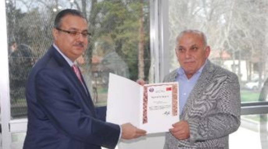 Vali&rsquo;den Meclis &Uuml;yelerine Veda Yemeği