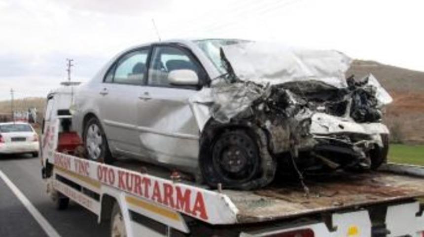 Gaziantep&rsquo;te Trafik Kazası: 1 &Ouml;l&uuml;, 6 Yaralı
