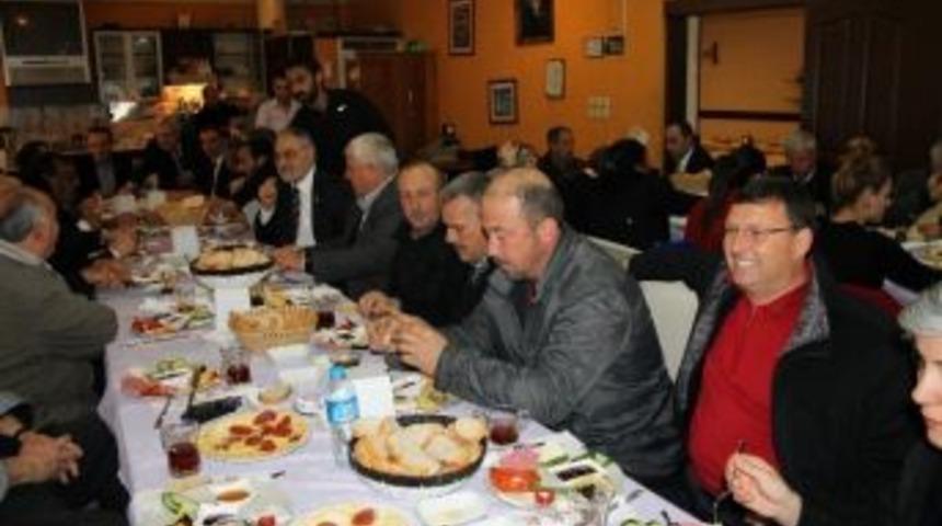 Ak Parti Fo&ccedil;a Adayı Keleş'e, Şeng&uuml;l Desteği