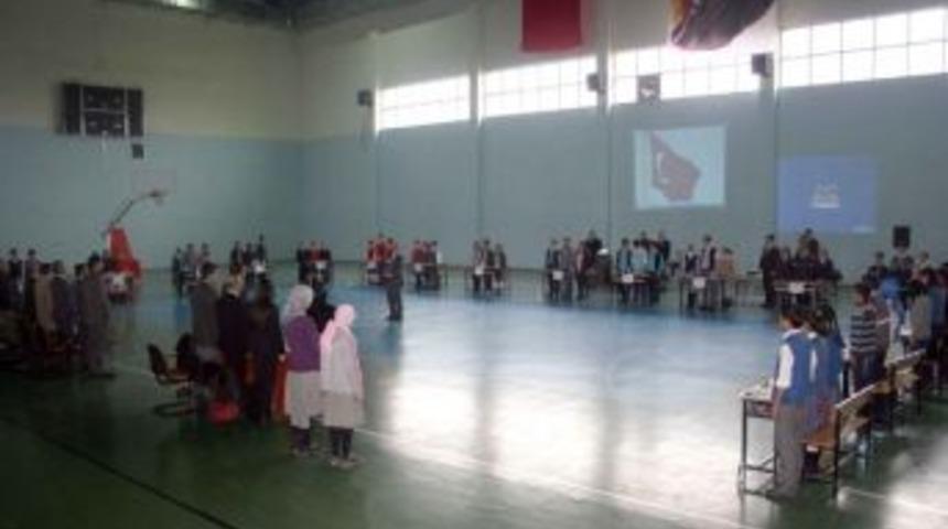 Pasinler&rsquo;de Ortaokulları Arası Bilgi Yarışması