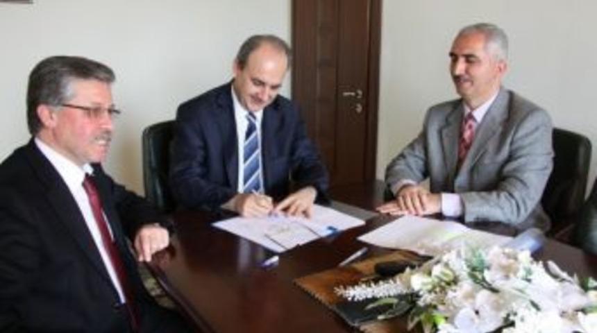 Niğde &Uuml;niversitesi Yeşilleniyor