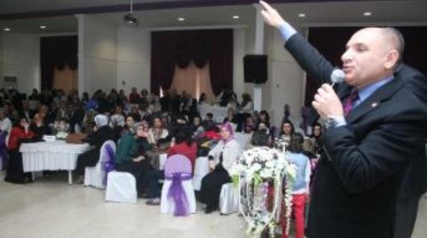 Tarhan&rsquo;dan Eğitime Destek S&ouml;z&uuml;