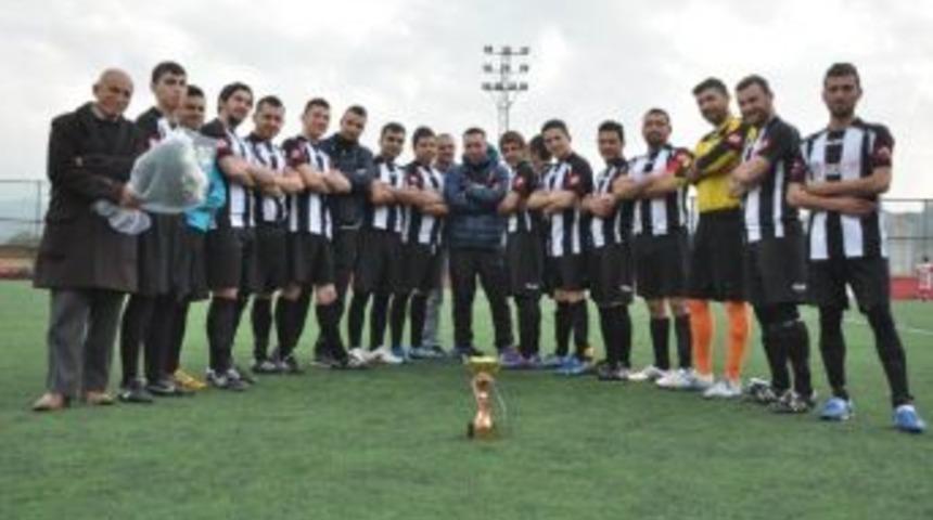 Şampiyon &Ccedil;epnidere