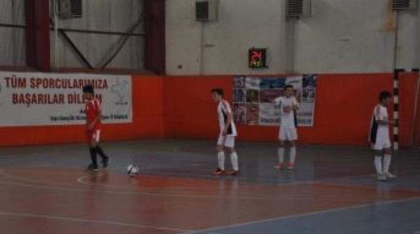 Okullar Arası Futsal M&uuml;sabakaları Sona Erdi