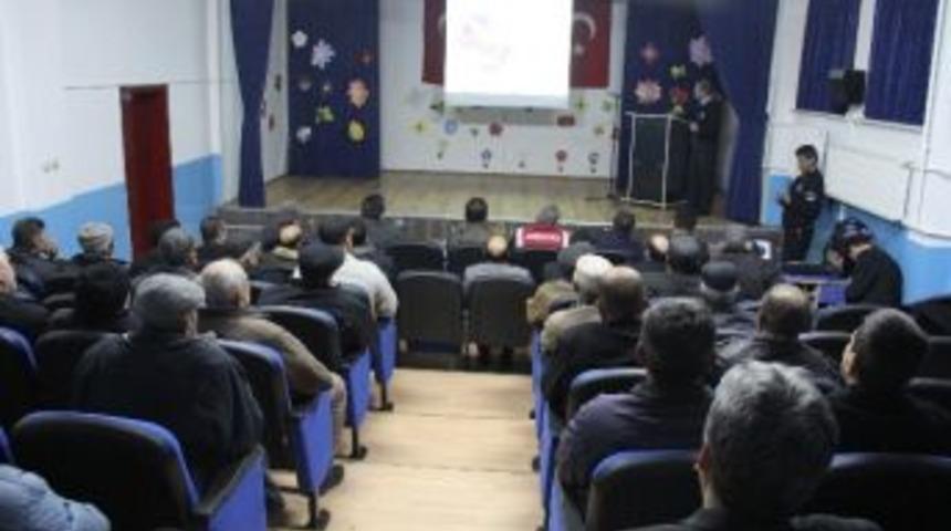 &Ccedil;ift&ccedil;ilere Trakt&ouml;r Kullanma Dersi