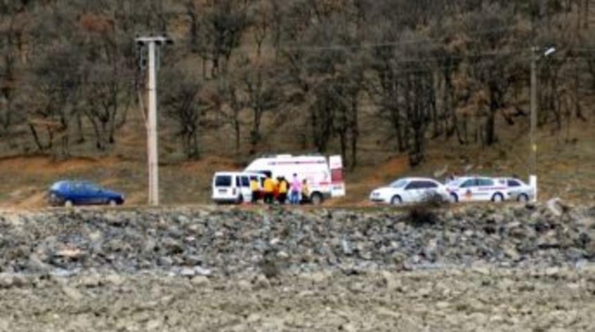 Bolu&rsquo;da Karşıt G&ouml;r&uuml;şl&uuml; &Ouml;ğrenciler Birbirine Girdi