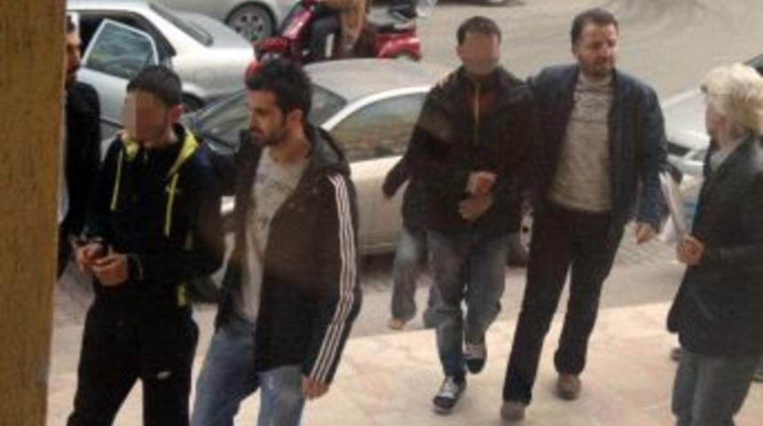 Samsun'da Uyuşturucu Operasyonu: 2 G&ouml;zaltı