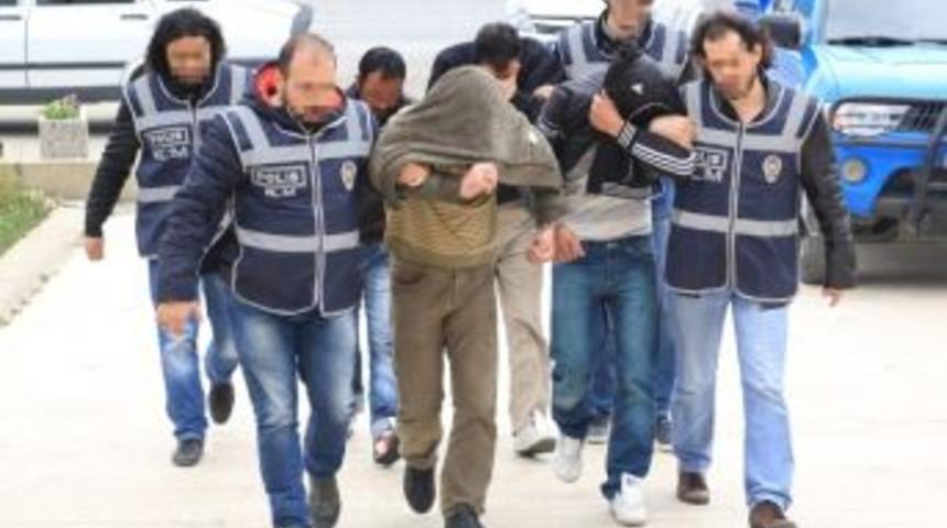 Profesyonel Sahte Para &Ccedil;etesine Operasyon