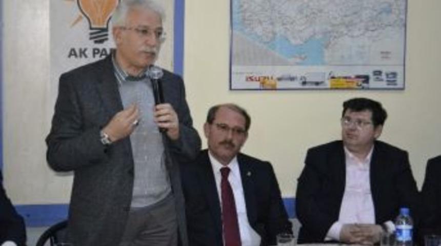 Ak Parti Karapınar&rsquo;da Se&ccedil;im &Ccedil;alışmalarını S&uuml;rd&uuml;r&uuml;yor