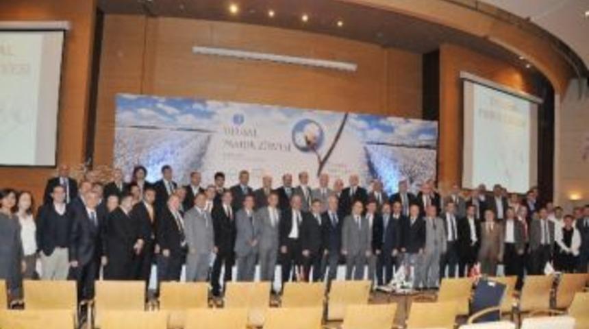 &Ccedil;i&ccedil;ek: &ldquo;hedef 1 Milyon Ton Lif Pamuk&rdquo;
