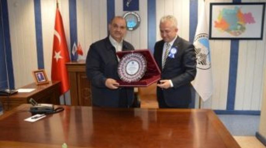 Kocasinan Belediye Başkanı Yıldız'a Teşekk&uuml;r Ziyaretleri
