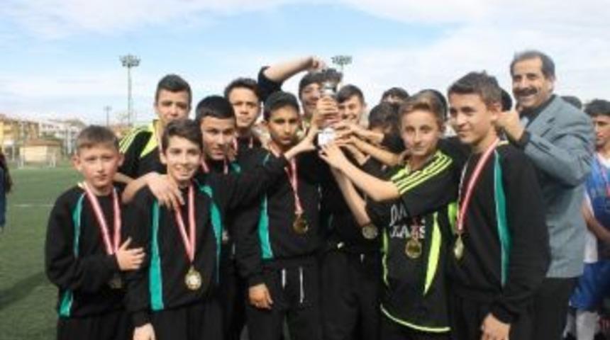 Futbolda Şampiyonlar Belli Oldu