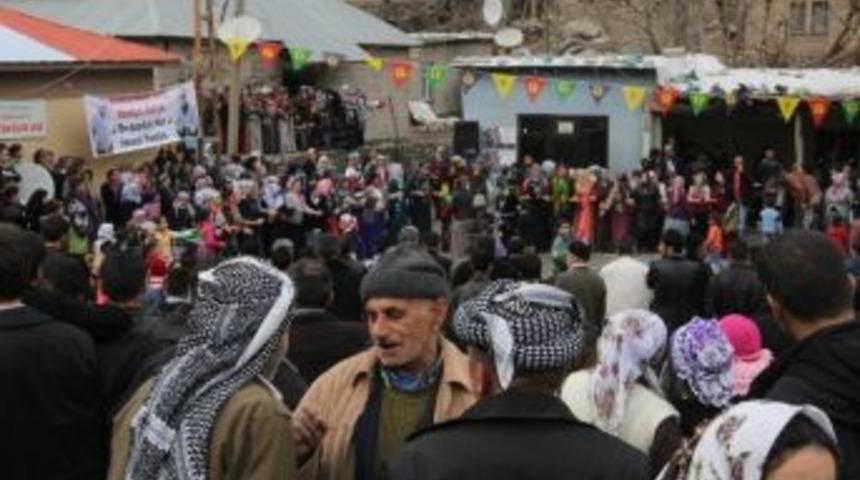 Taşbaşı K&ouml;y&uuml;nde 8 Mart Coşktusu