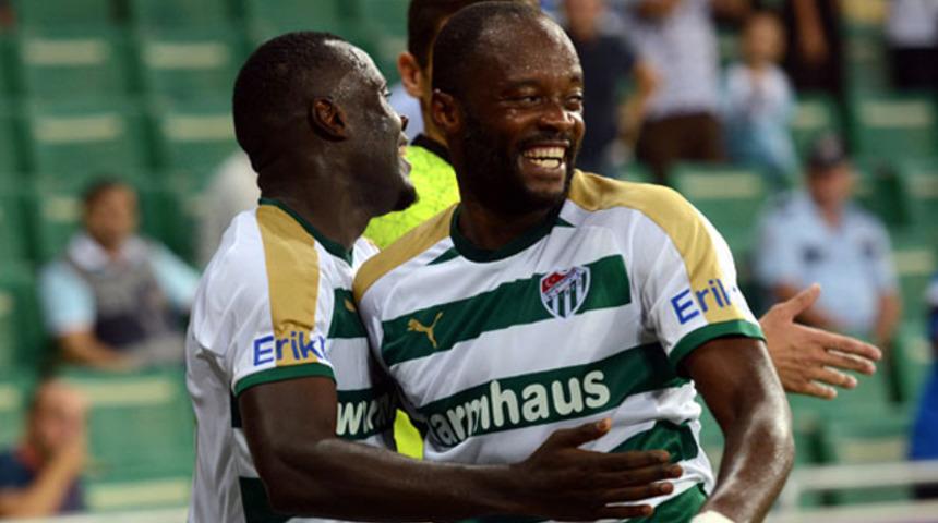 Bursaspor'da yol ayrımları s&uuml;r&uuml;yor