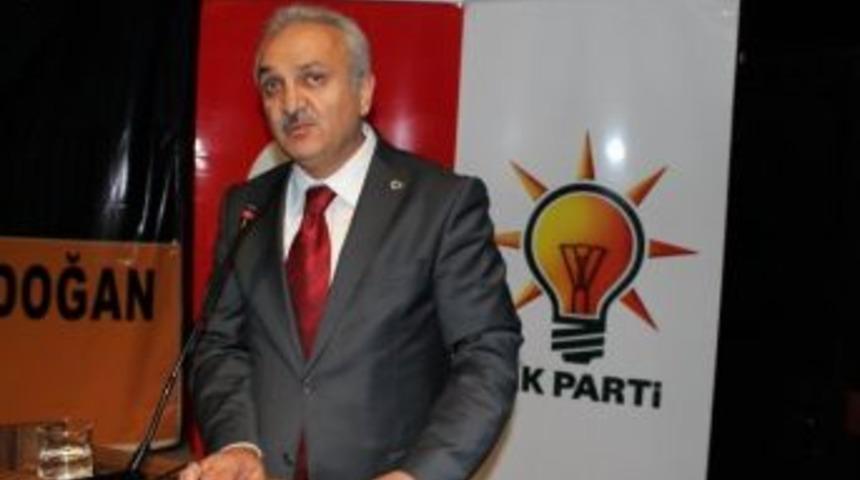 Ak Parti Genel Başkan Yardımcısı Erdem Erzincan&rsquo;da