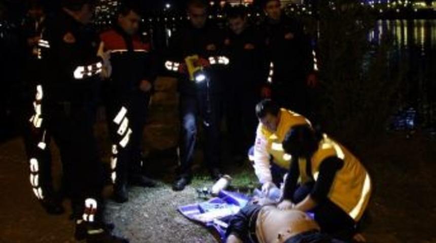 Ağlayarak Arkadaşını Arayıp İntihar Etti