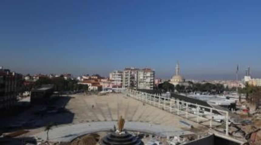 Atat&uuml;rk Kent Meydanı 15 Mart'ta A&ccedil;ılacak