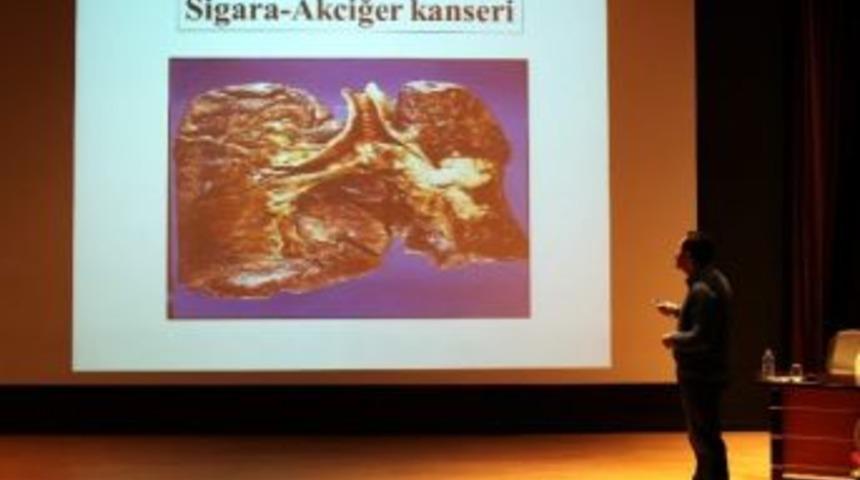 &lsquo;sigarayı Bırakıyoruz&rsquo; Konferans D&uuml;zenlendi