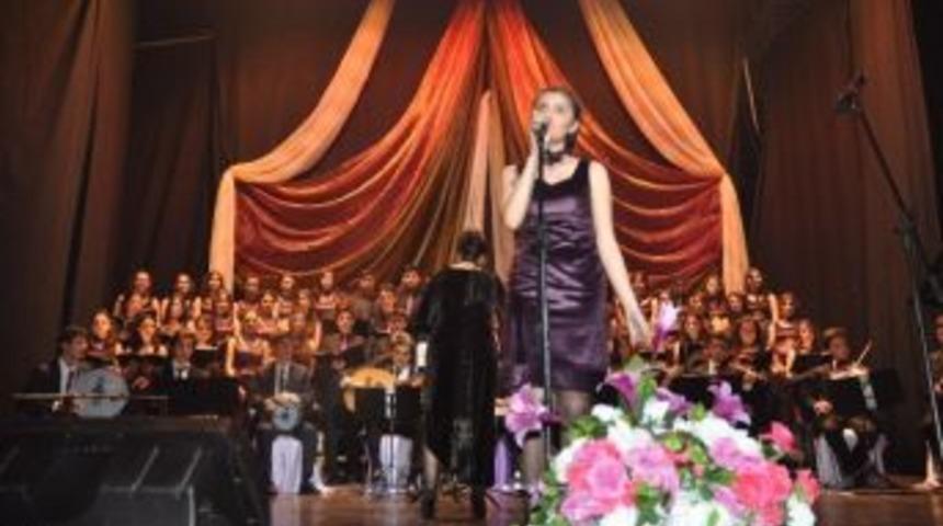 &Ouml;ğrencilerden Sanat M&uuml;ziği Konseri