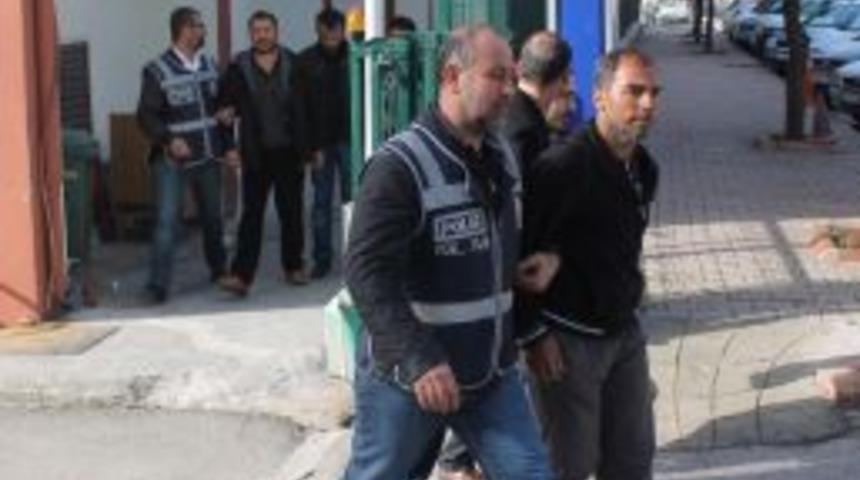 Mersin Emniyeti&rsquo;nden Sokak Satıcılarına Y&ouml;nelik Operasyon