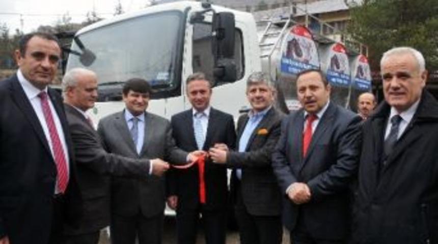 &Ouml;zel İdare S&uuml;t Toplama Aracını Teslim Etti