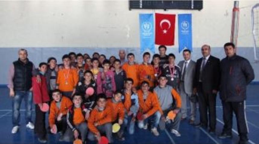 Ahlat&rsquo;ta Masa Tenisi Turnuvası