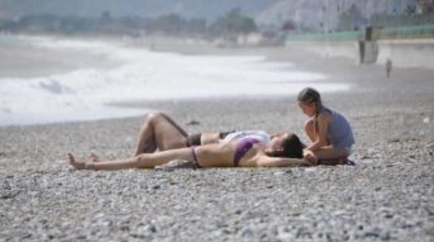 Antalya'da Yağmurun Ardından Deniz Keyfi