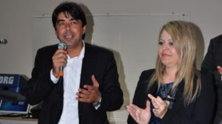 Başkan Demirağ, "kadınlarımız Baştacı"