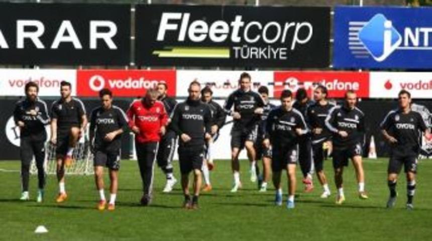 Beşiktaş, Eskişehir Ma&ccedil;ının Hazırlıklarını S&uuml;rd&uuml;r&uuml;yor
