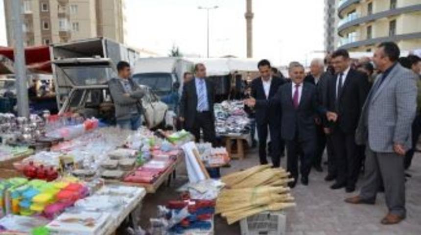 B&uuml;y&uuml;kkılı&ccedil;, G&uuml;ltepe'de Pazarcı Esnafını Ziyaret Etti